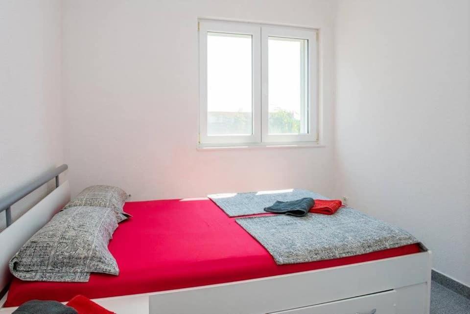 Apartment Vodice - Lovric 外观 照片